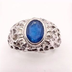 Size 7 Vintage Blue Topaz 925 Sterling Silver Ring